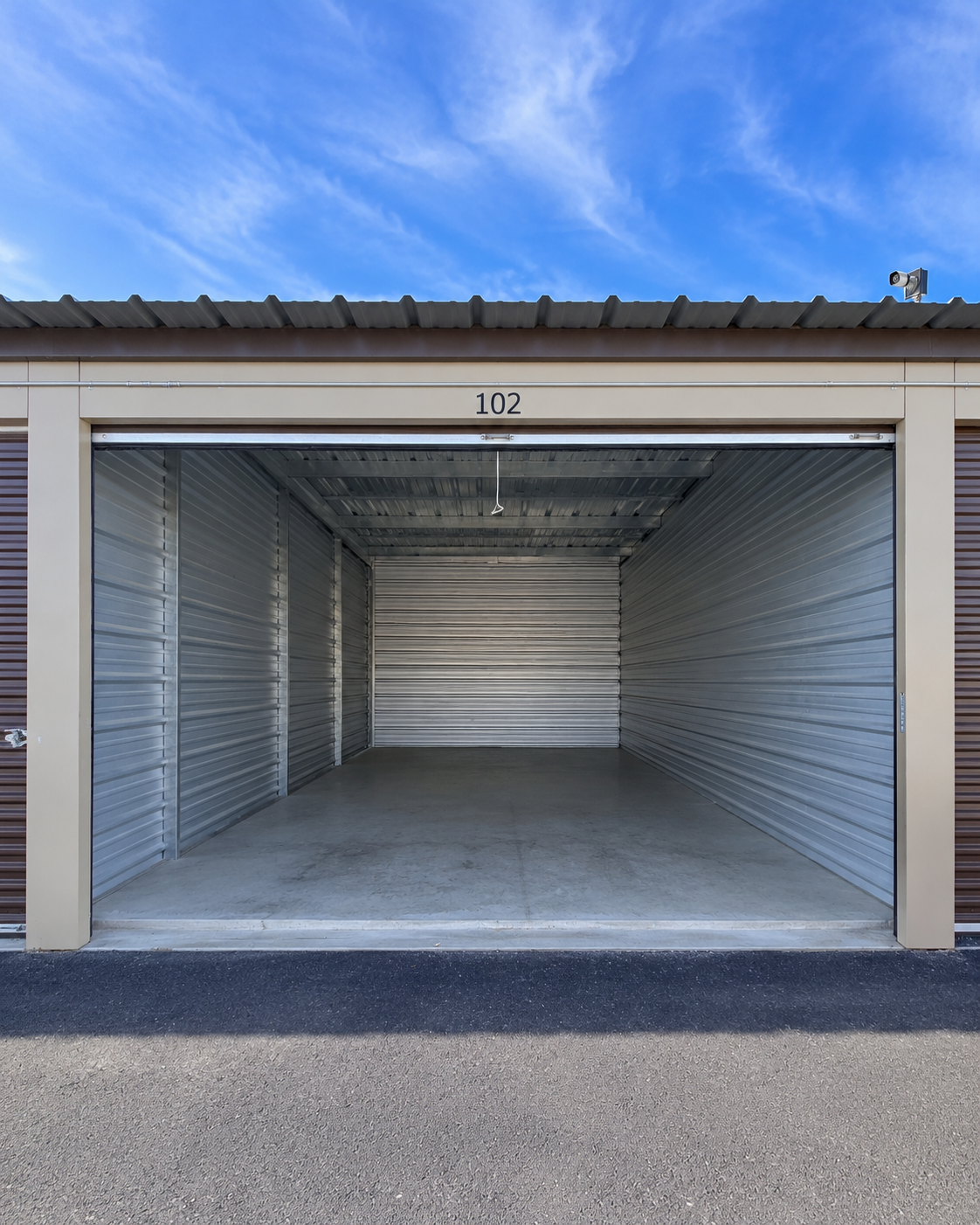 Roy Storage 10 × 15 drive-up unit